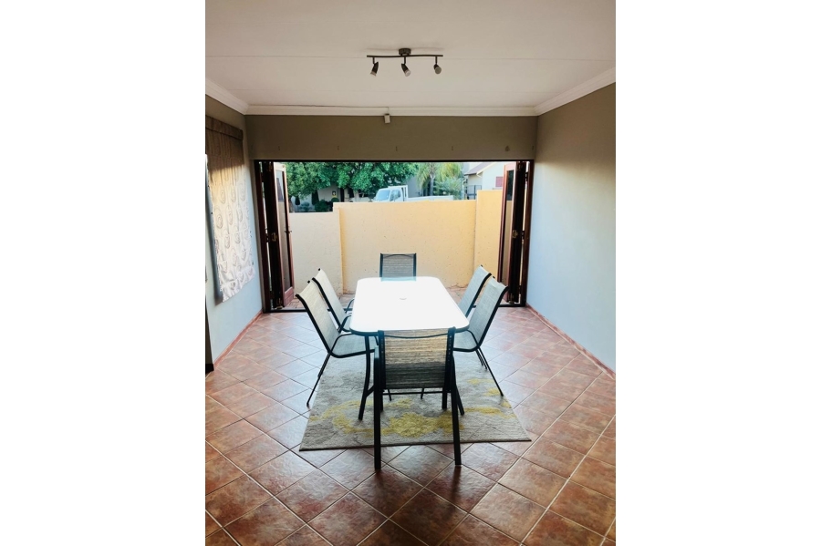 3 Bedroom Property for Sale in Melodie North West